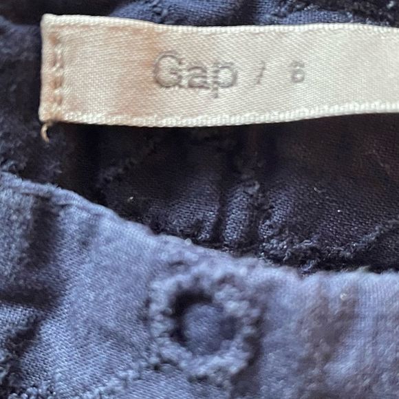 𝅺GAP | SHORTS - Picture 2 of 4